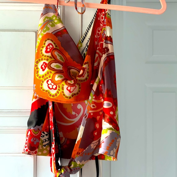 Guess Cropped Halter Top - Picture 4 of 7